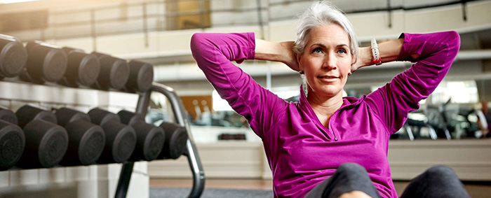Фитнес после пятидесяти: советы по здоровым упражнениям для начала